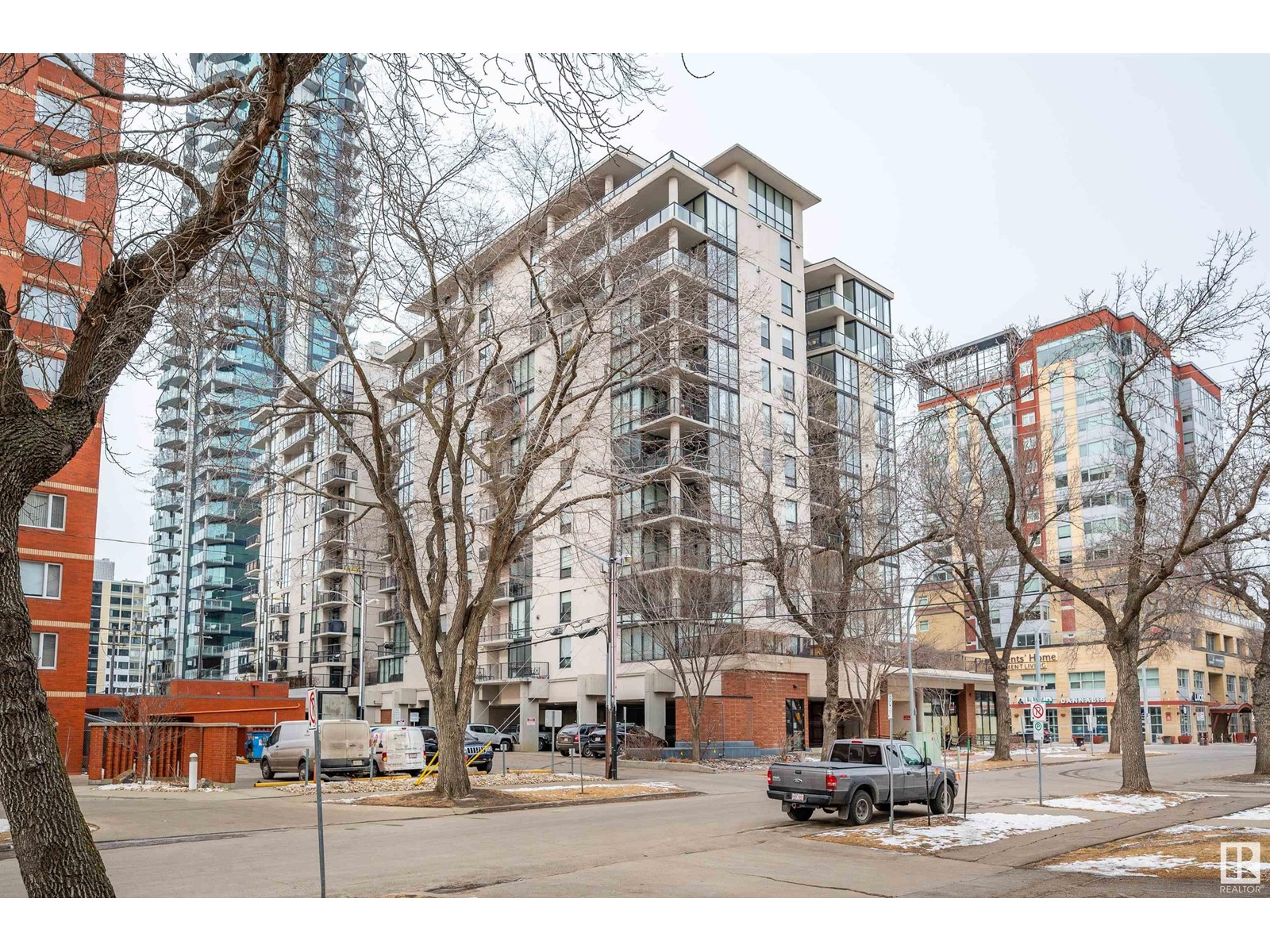 #301 10028 119 ST NW