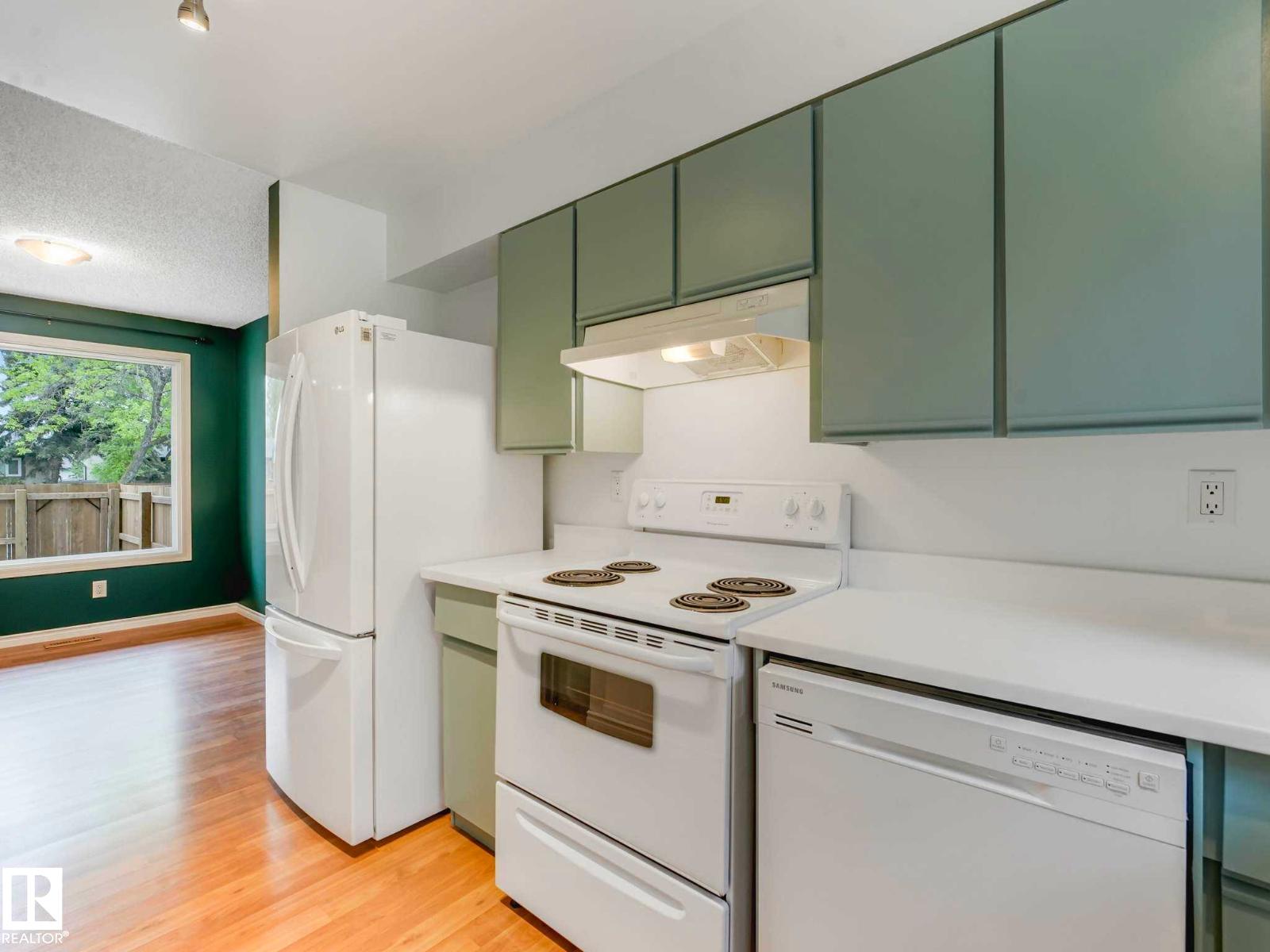 17108 100 ST NW