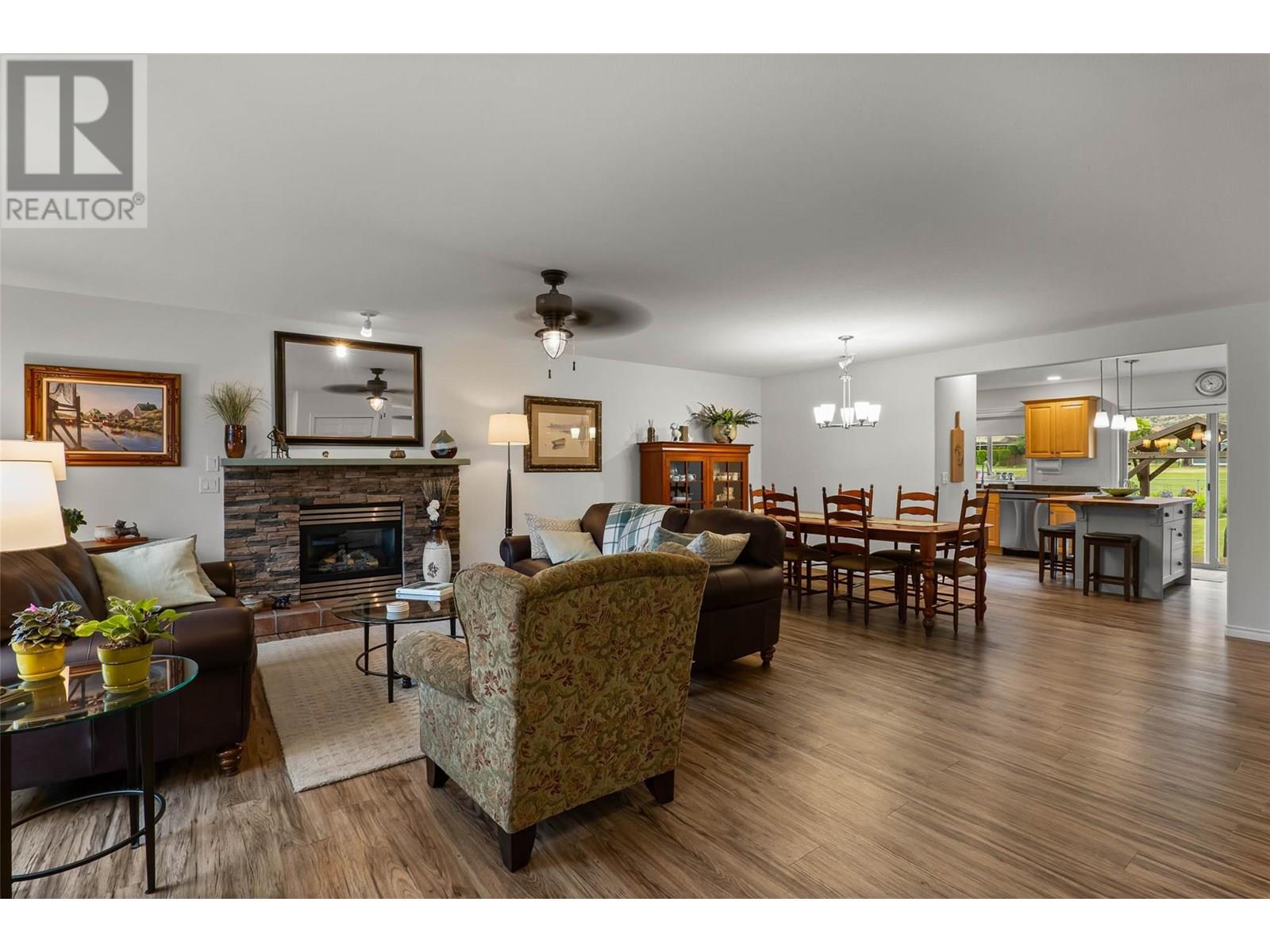 3712 Navatanee Drive