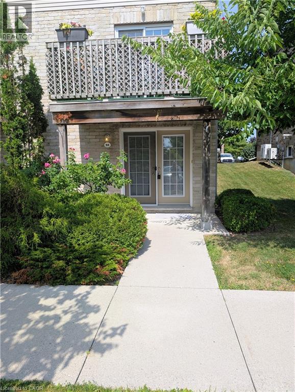35 MOUNTFORD Drive Unit# 94