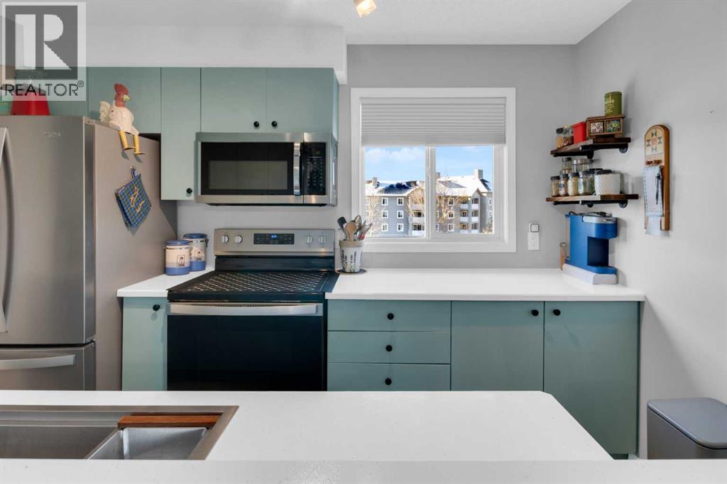 8401, 304 Mackenzie Way SW