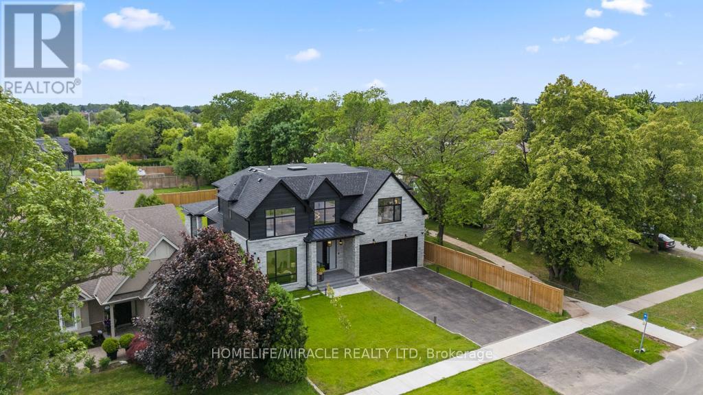 282 MAURICE DRIVE