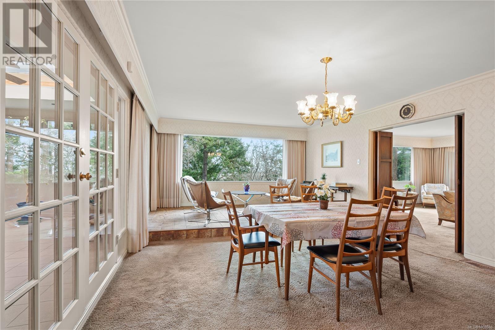 52 Sylvan Lane