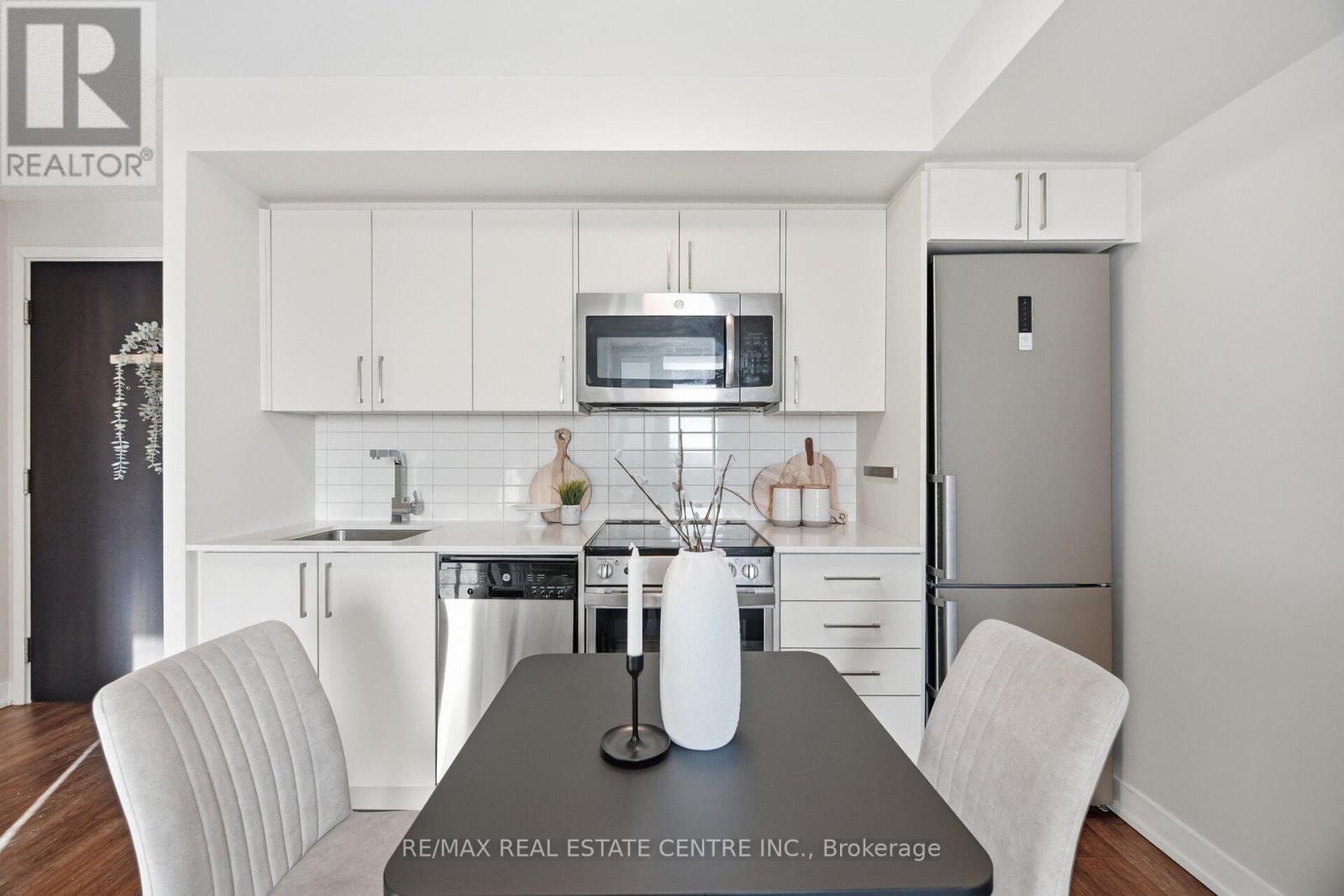 1112 - 38 MONTE KWINTER COURT