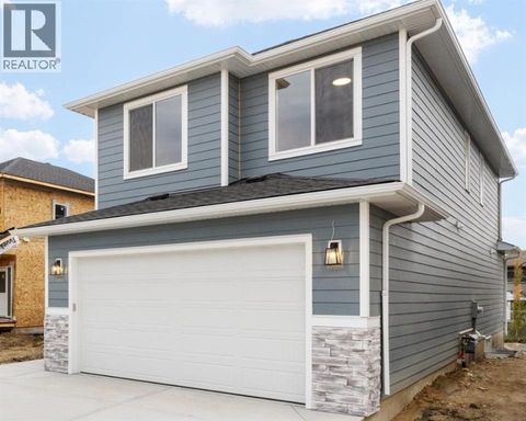 702 Mandalay Link Carstairs AB T0M0N0