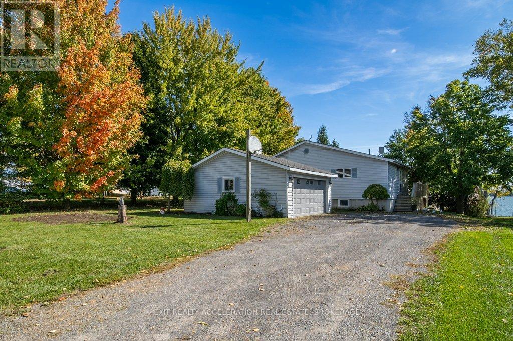 122 BAYVIEW DRIVE - Photo 2
