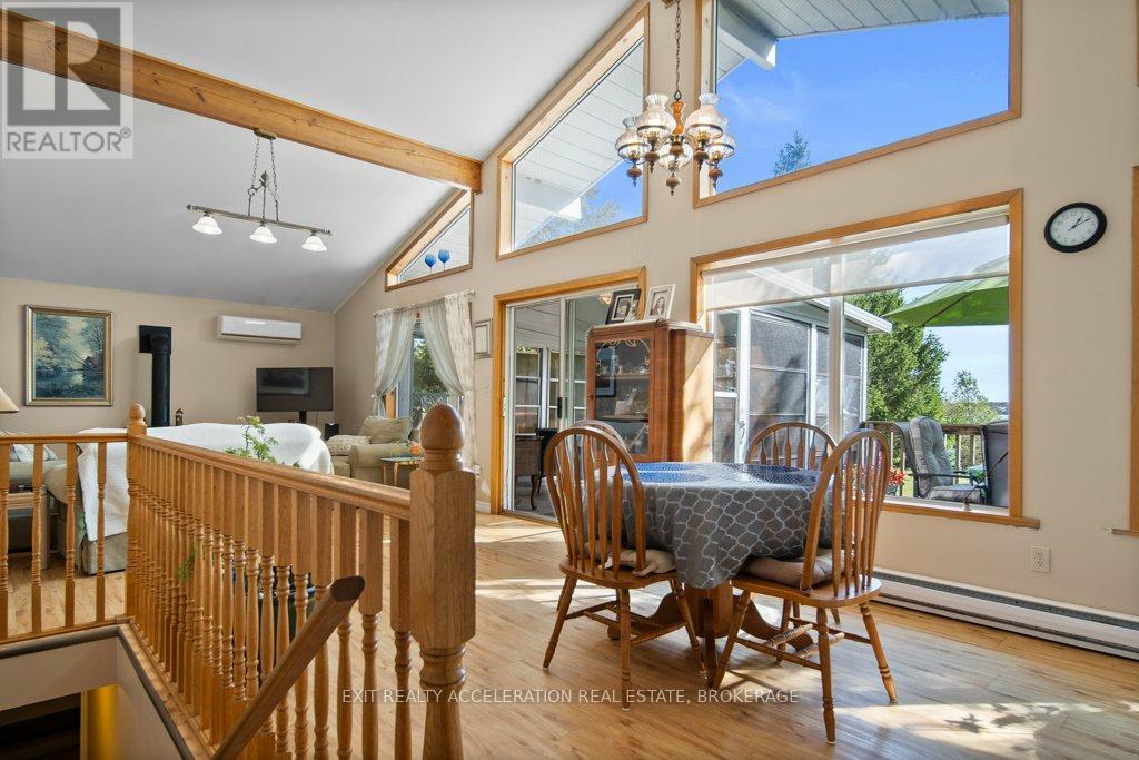 122 BAYVIEW DRIVE - Photo 4