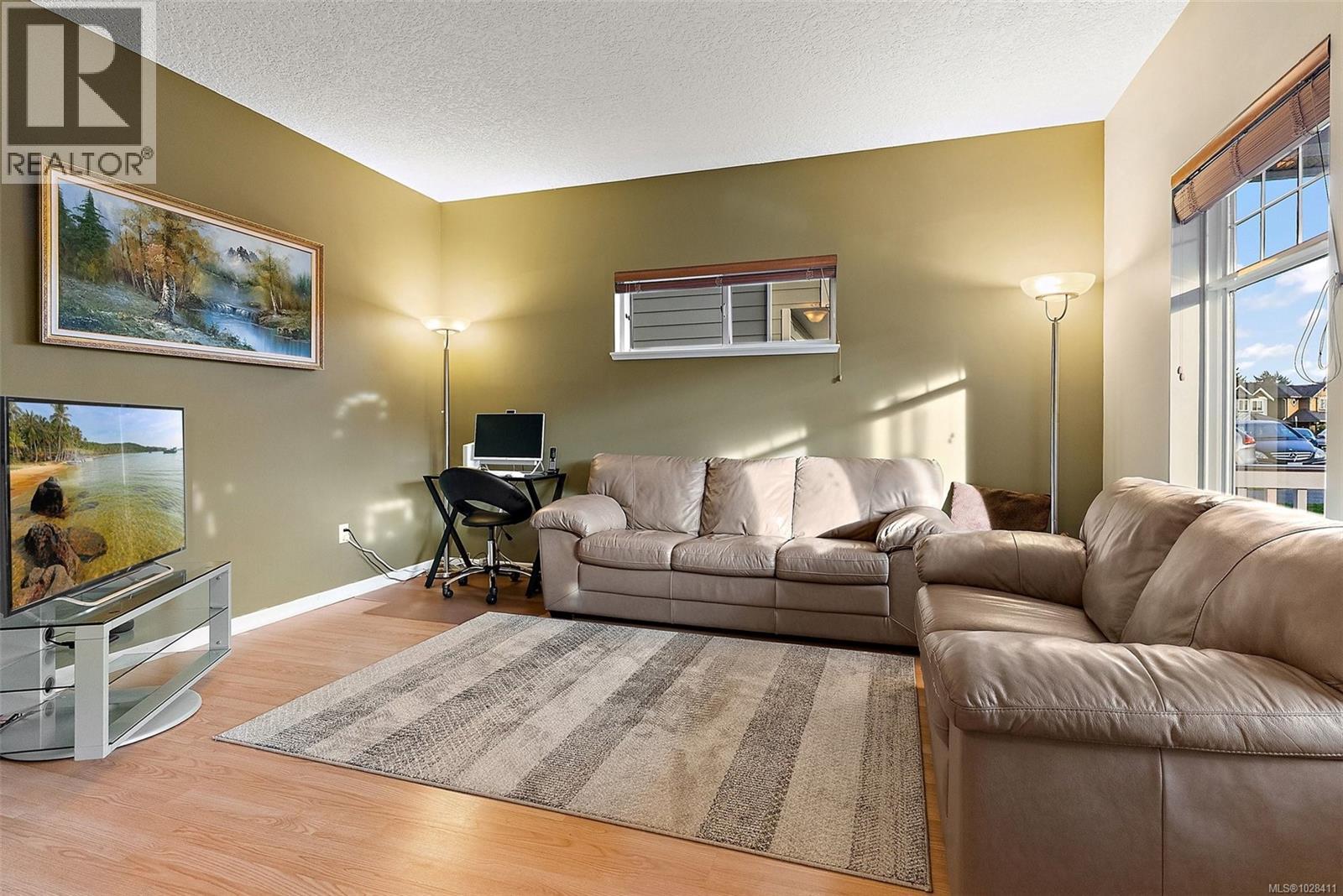 126 Thetis Vale Cres