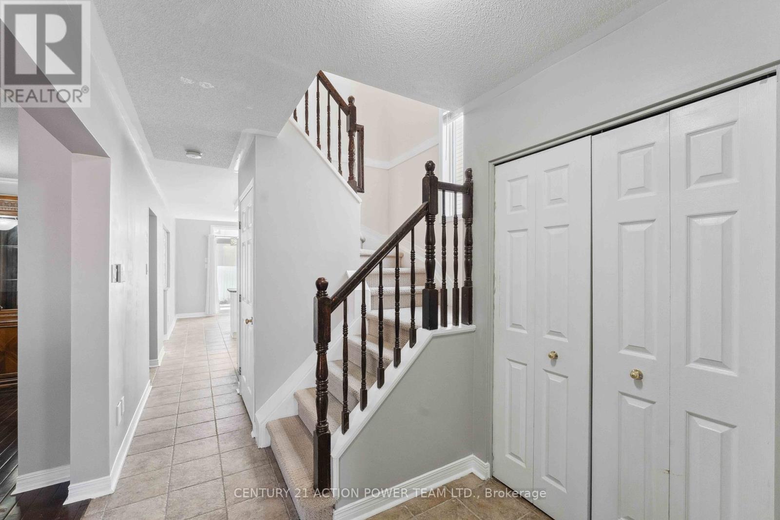 13 AVONHURST AVENUE