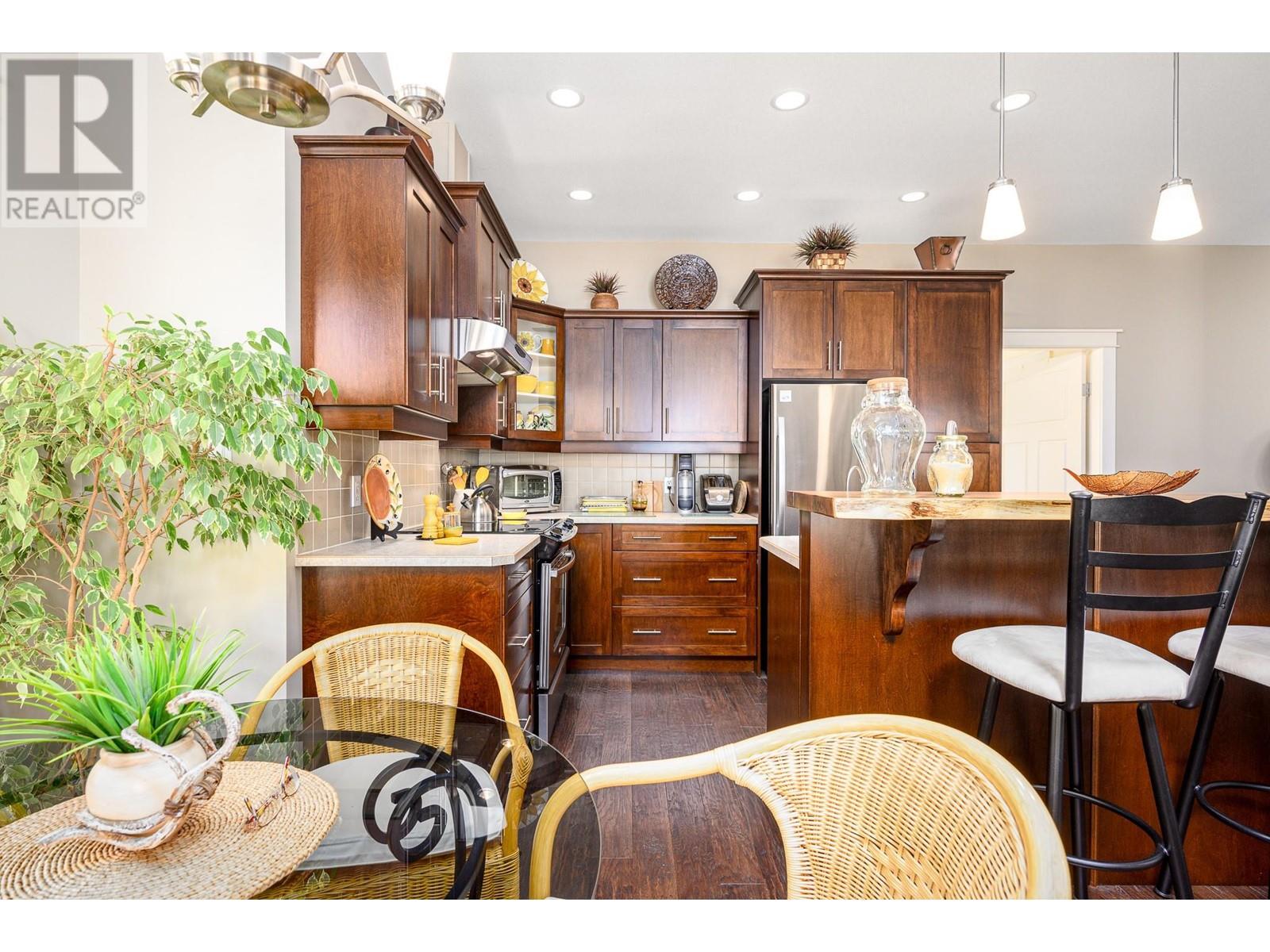 3606 25 Avenue Unit# 101