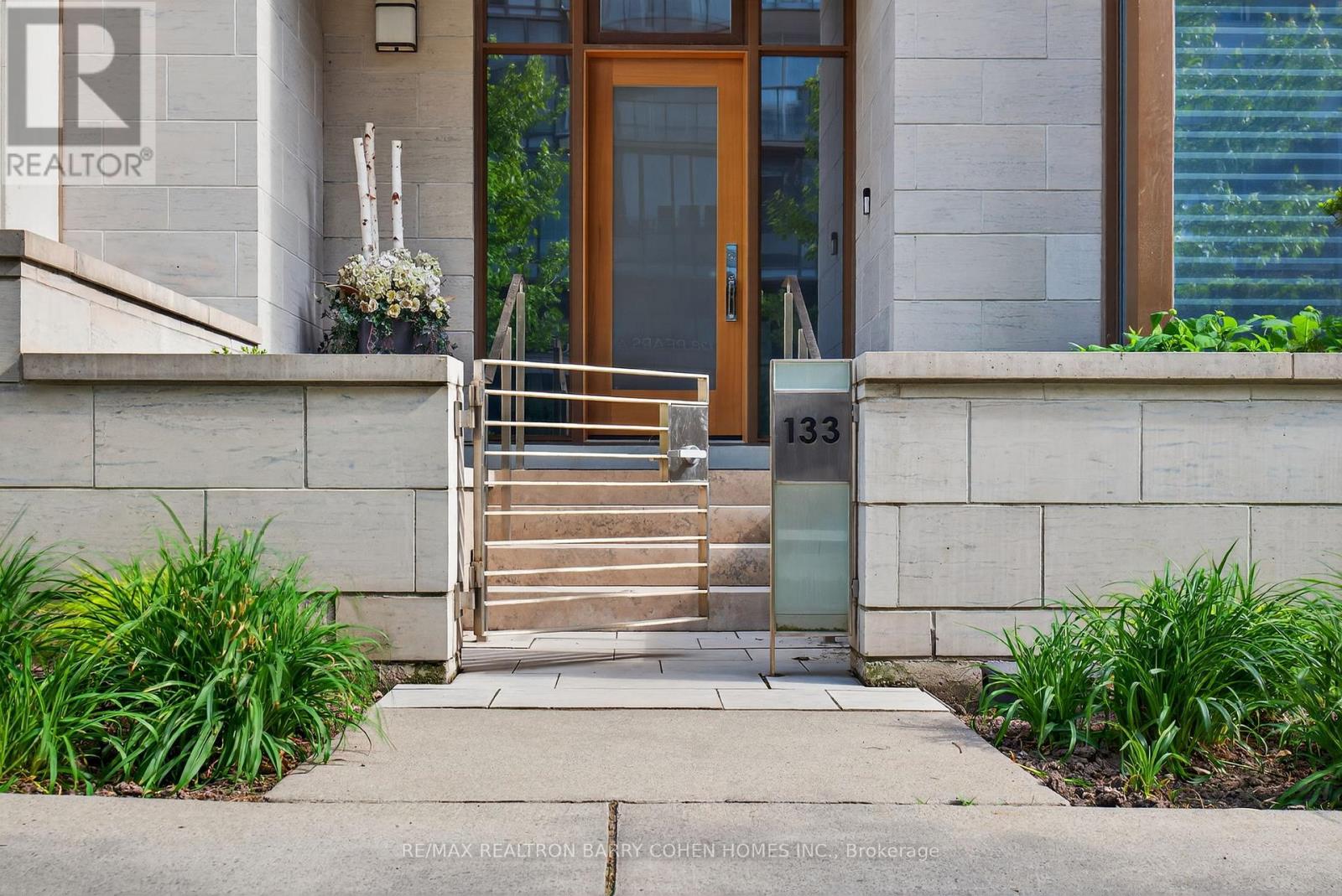 133 PEARS AVENUE