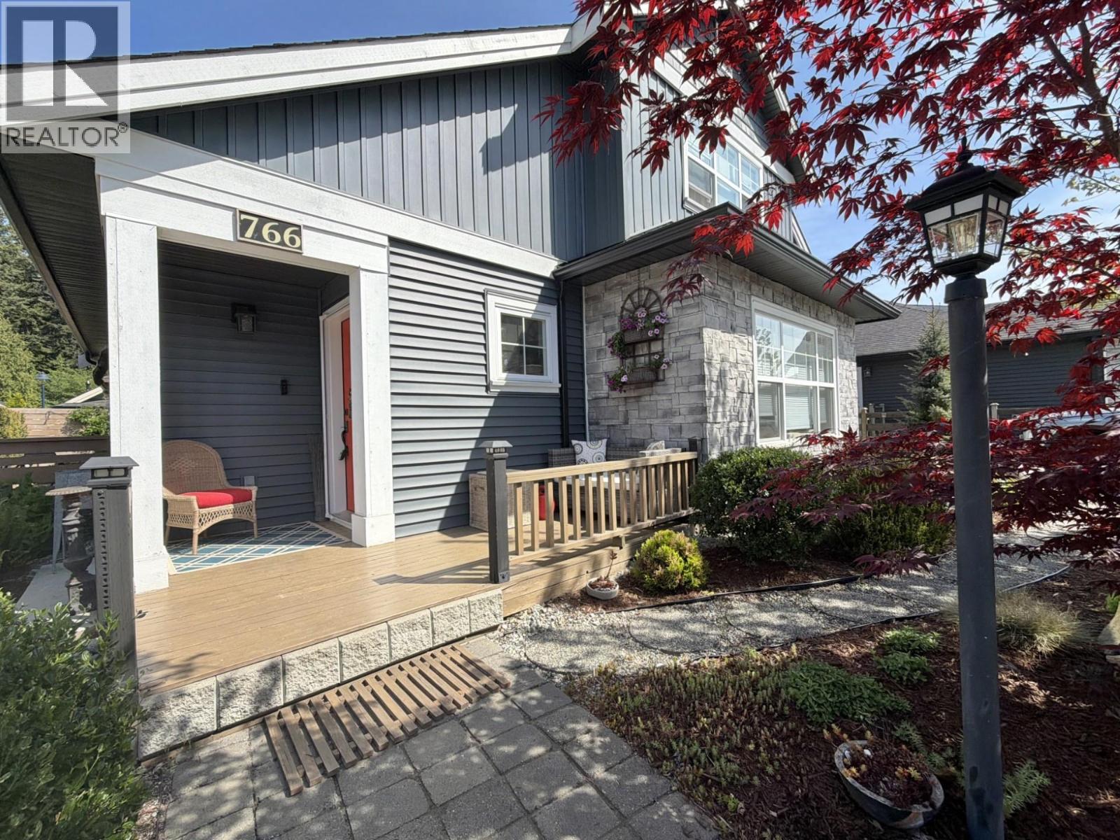 766 COOPER LANE