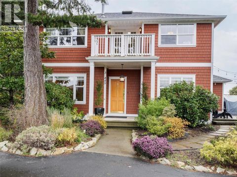 3 445 Admirals Rd Esquimalt BC V9A2N2