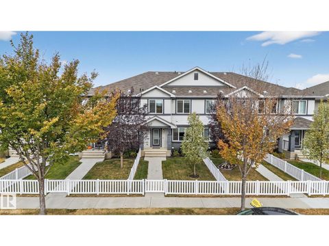 178 SANTANA CR Fort Saskatchewan AB T8L0T4