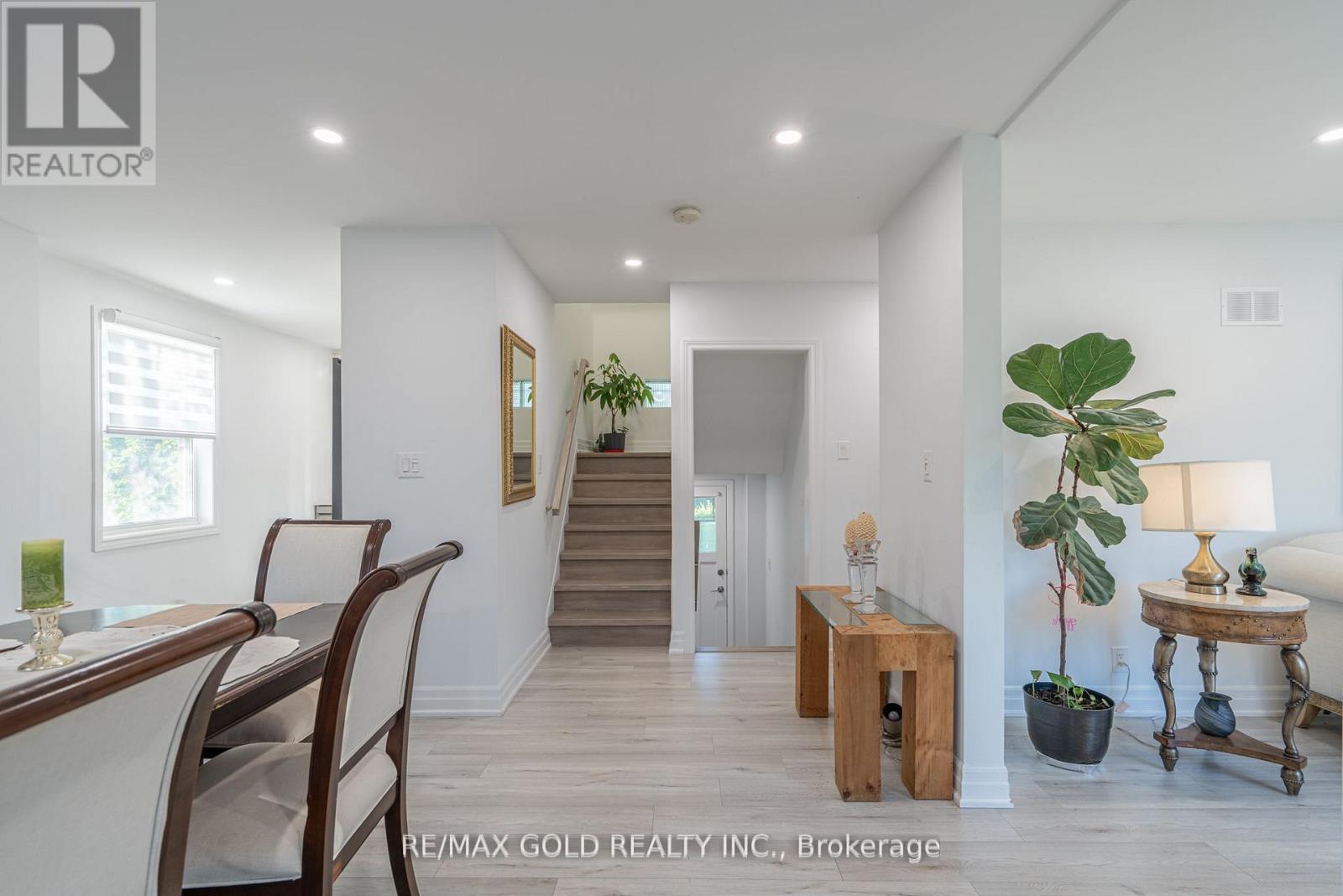2015 STANFIELD ROAD