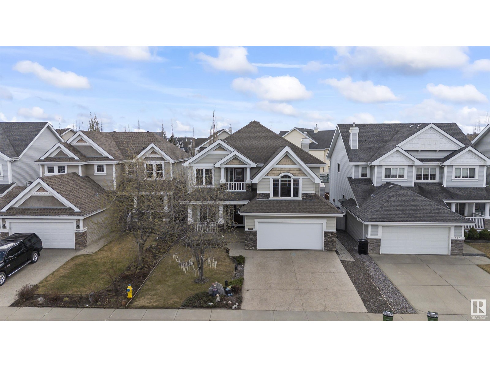 558 STEWART CR SW
