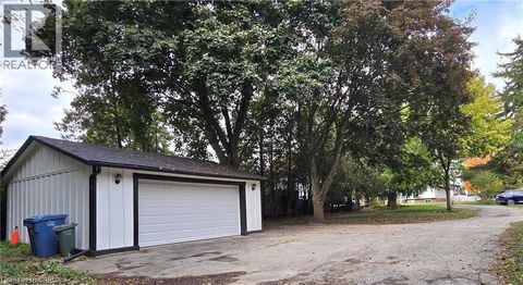 33 ISLINGTON Avenue Guelph ON N1E1B2