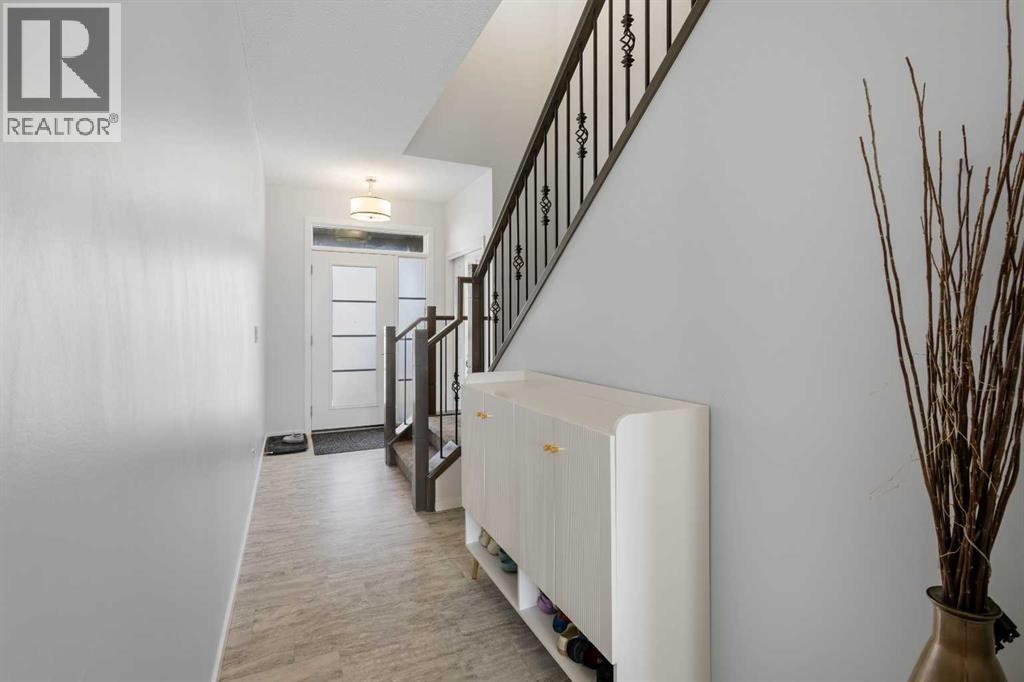 124 Carringham Way NW