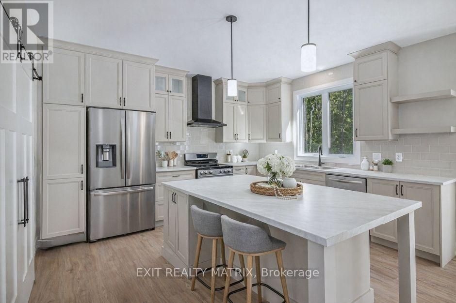 1375 FRIBOURG STREET