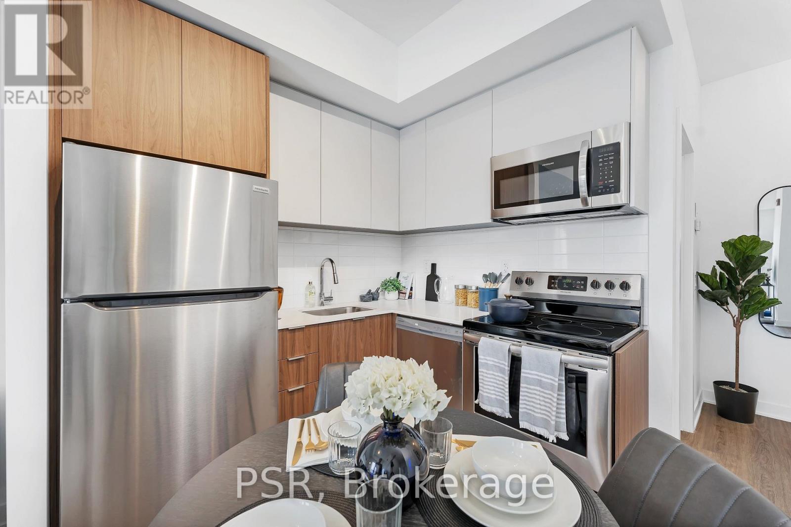 350 - 37 DANFORTH ROAD