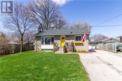 105 ANNE Boulevard Milton ON L9T1A1