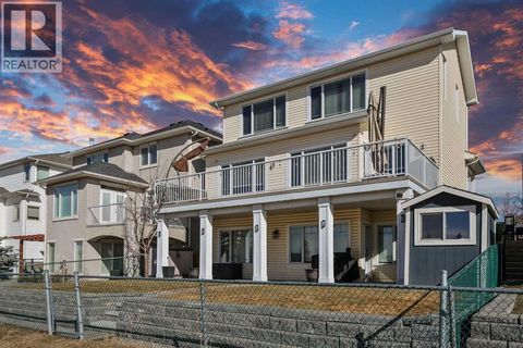 739 Cimarron Close Okotoks AB T1S1X4