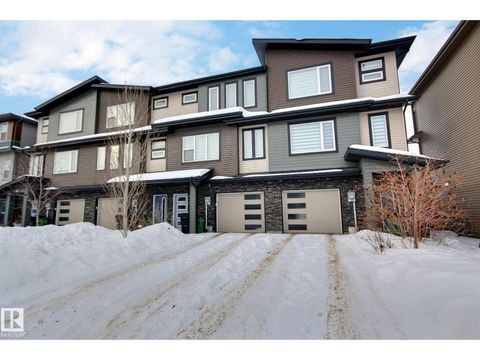 1512 157 ST SW Edmonton AB T6W4J8