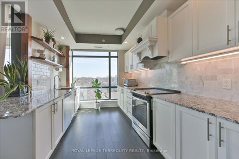 508 - 2522 KEELE STREET Toronto (Maple Leaf) ON M6L0A2