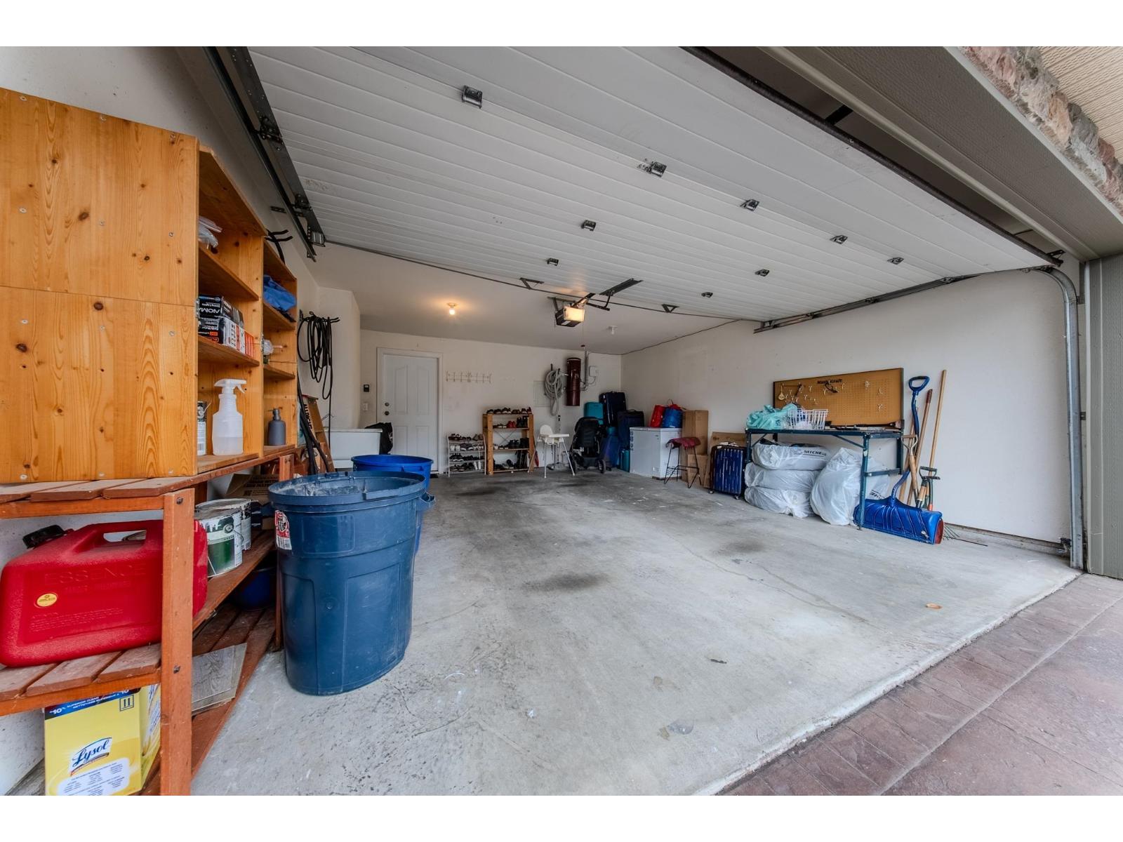 68 6887 SHEFFIELD WAY|Sardis East Vedder
