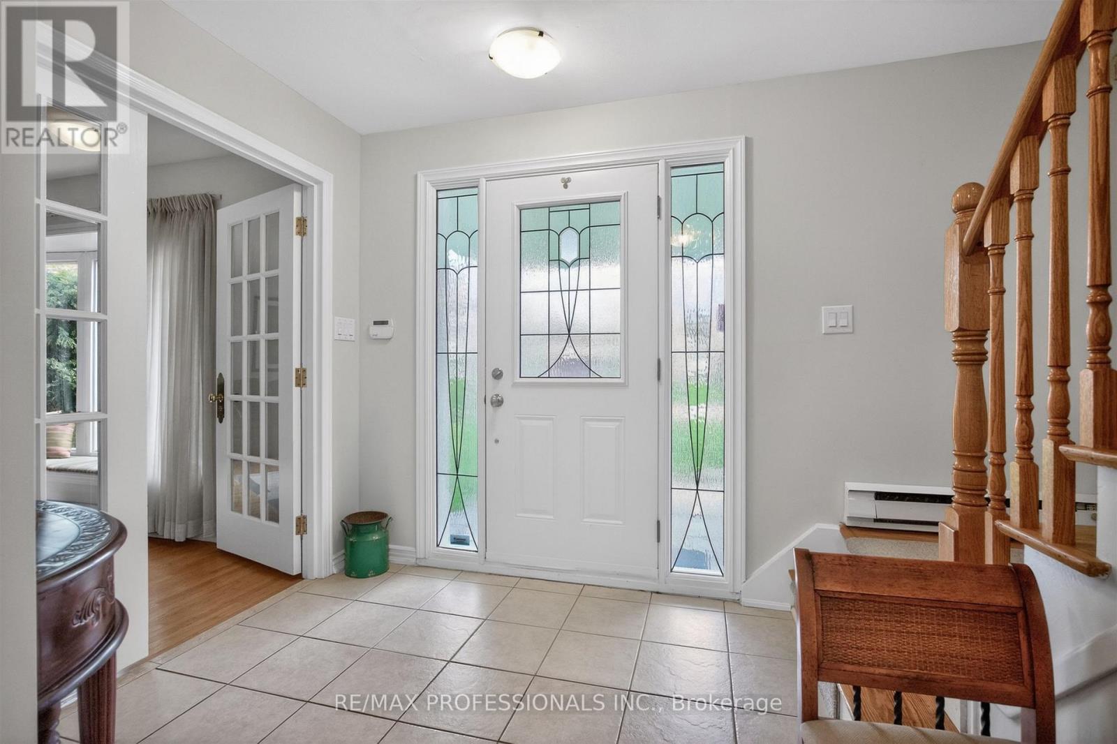 3 CALEDON COURT