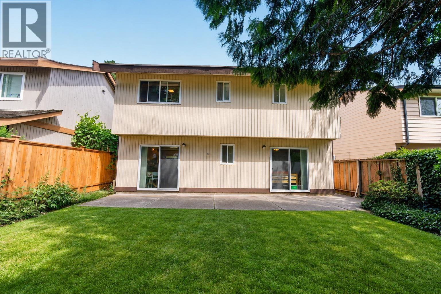 10441 HOLLYBANK DRIVE