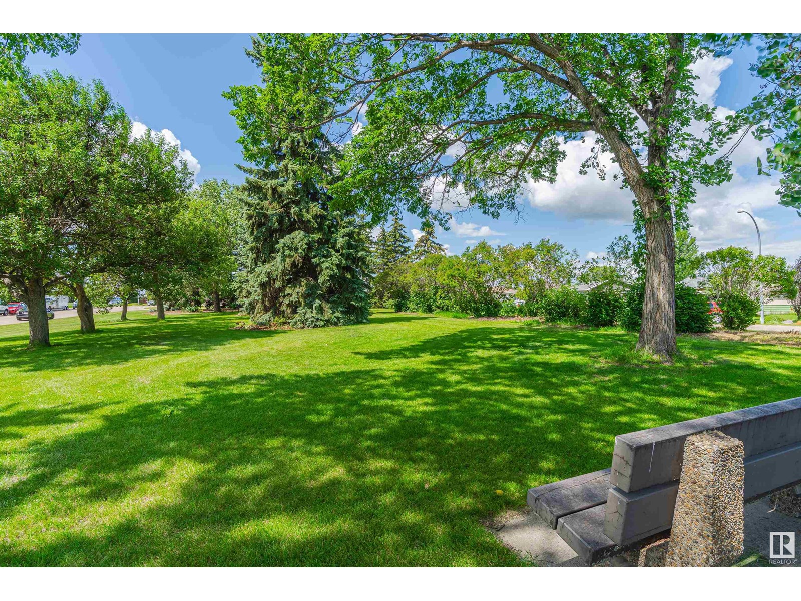 6408 133A AV NW
