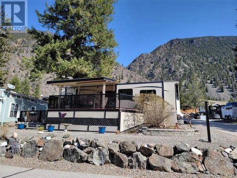4354 Highway 3 Unit# 13 Keremeos BC V0X1N1