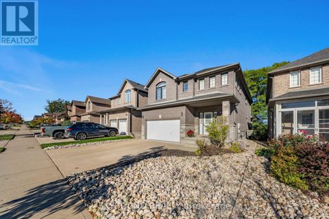 305 WESLEY BOULEVARD Cambridge ON N1R5S2