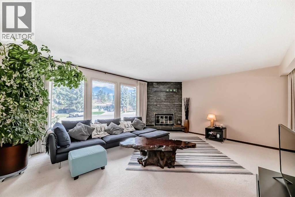 8 Varbrook Place NW