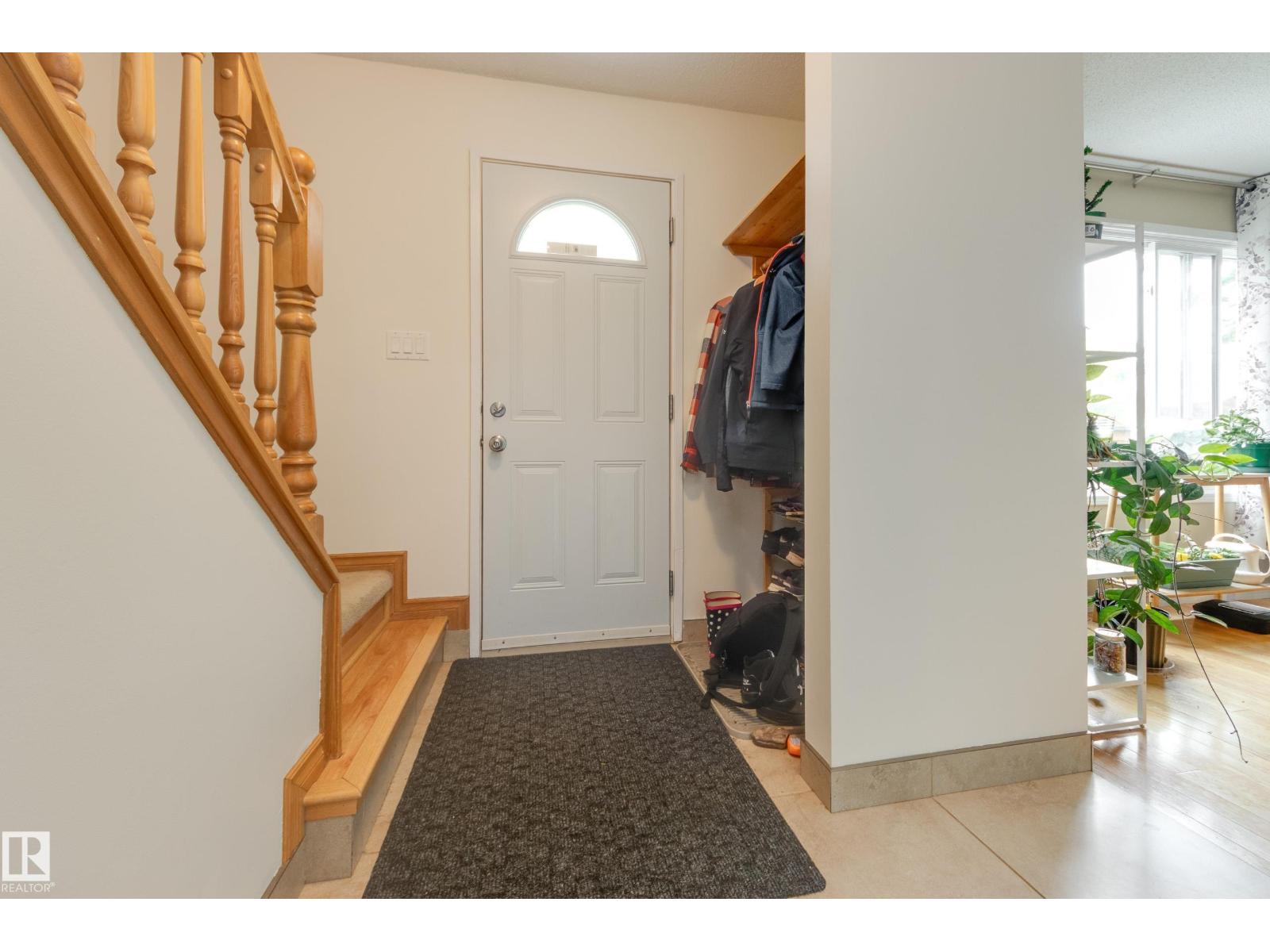 126 PRIMROSE GARDENS GD NW