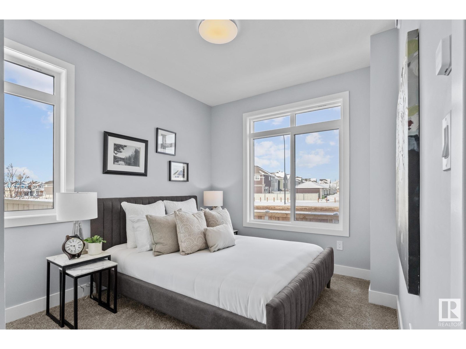#25 6905 25 AV SW