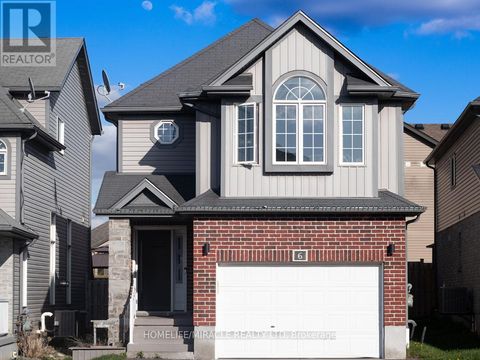 6 POMPEII STREET Kitchener ON N2R0A8