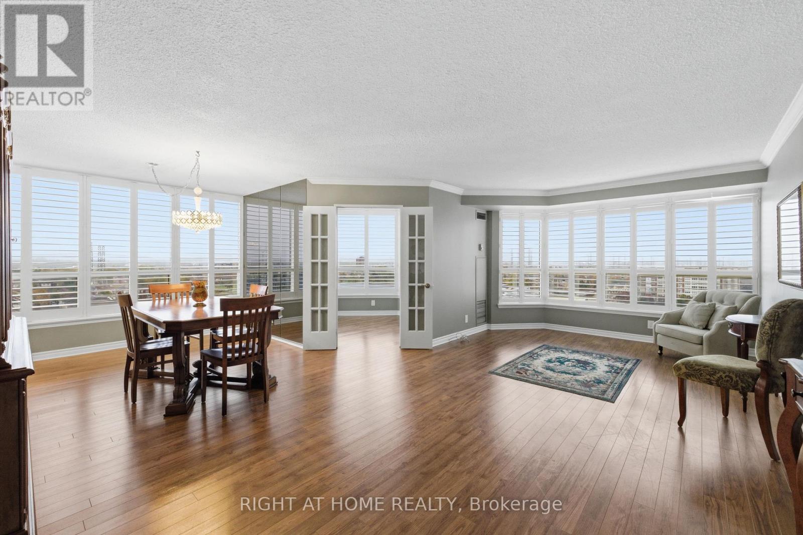 1104 - 1890 VALLEY FARM ROAD