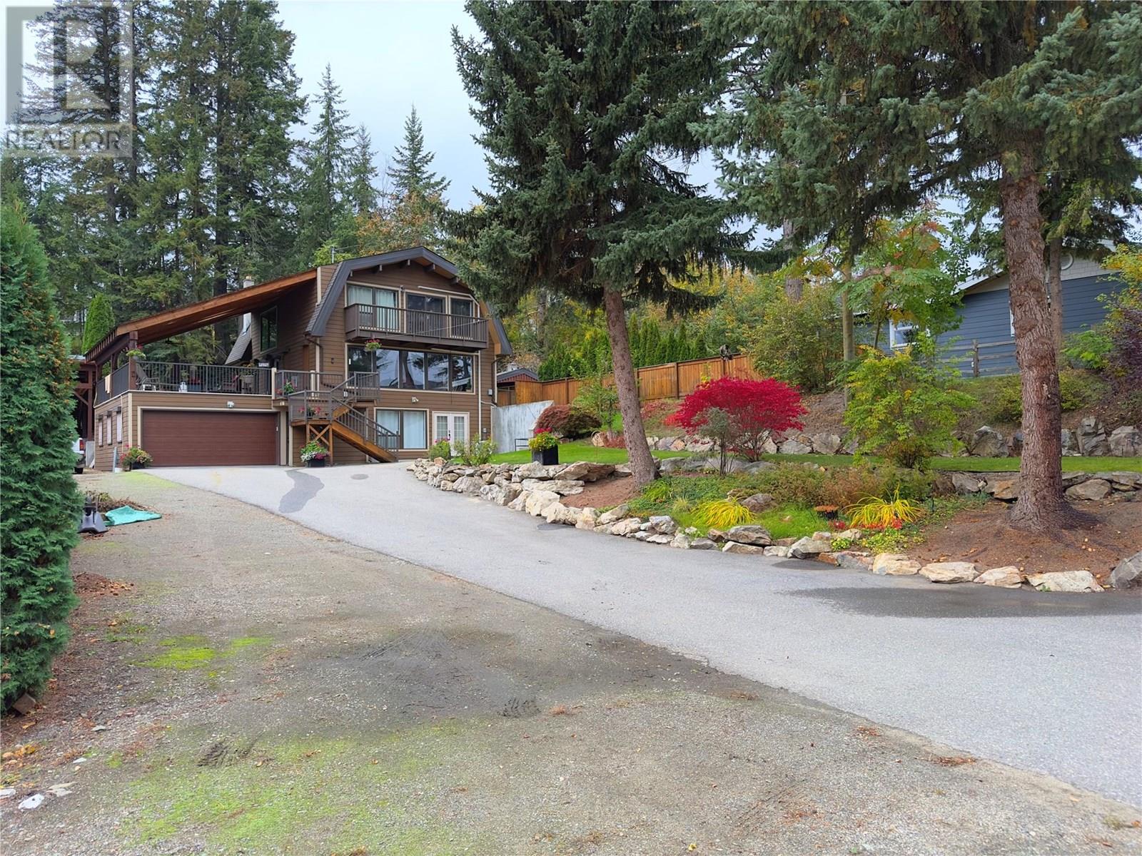 2428 Blind Bay Road