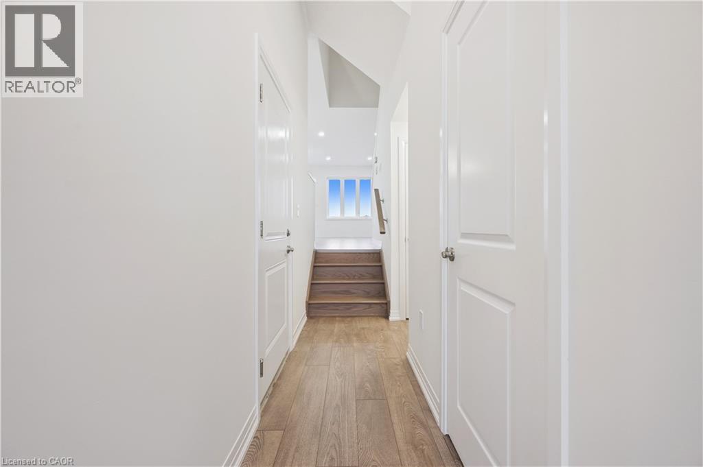 107 WINTER WREN Crescent