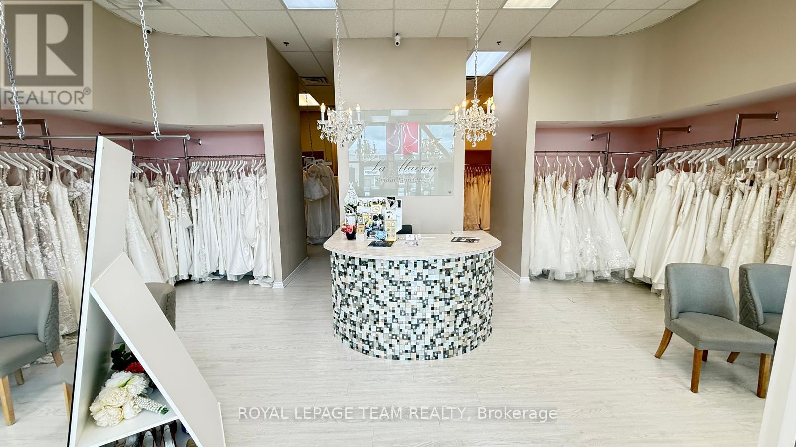 105 & 106 - 2900 GIBFORD DRIVE