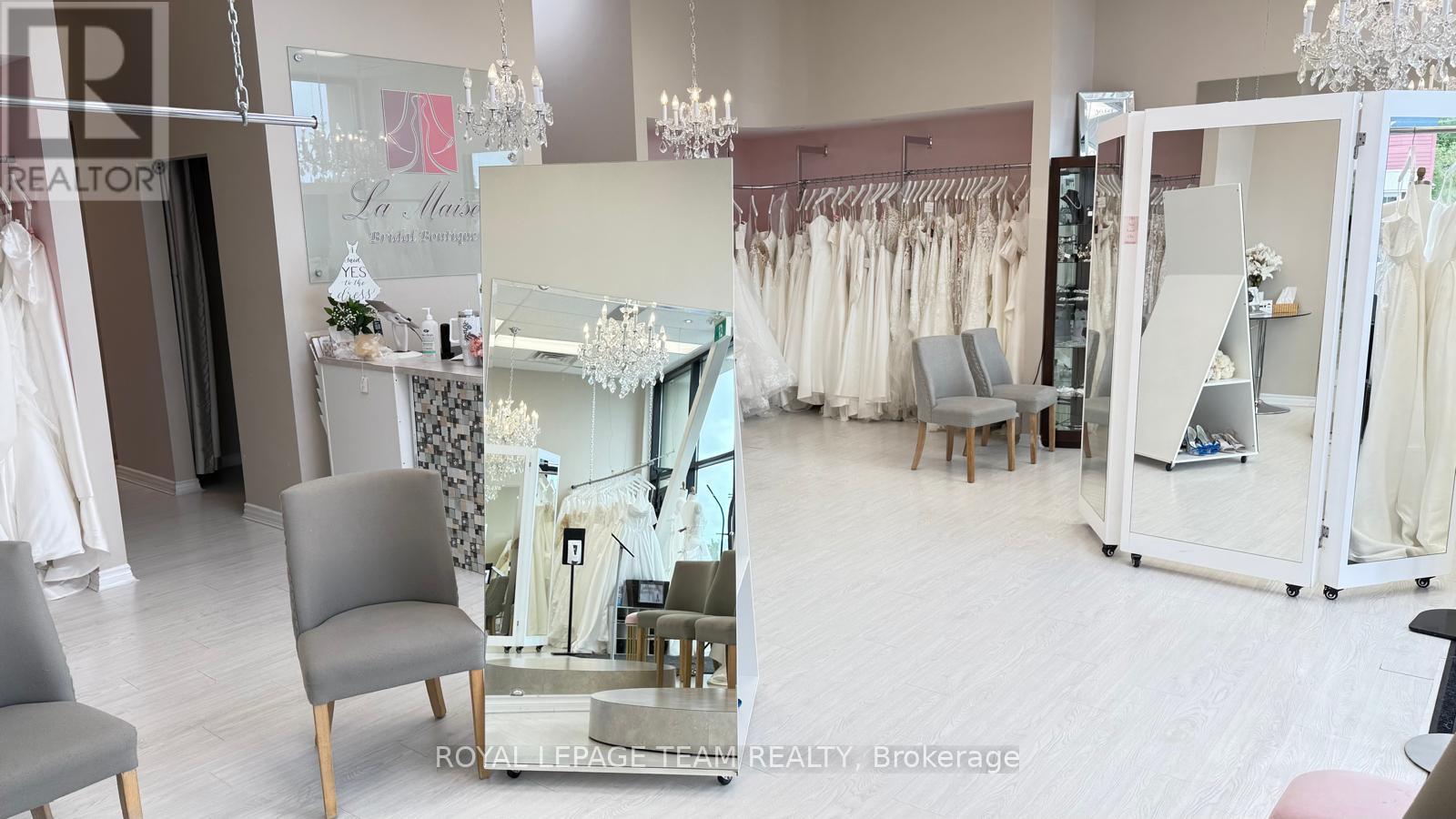 105 & 106 - 2900 GIBFORD DRIVE