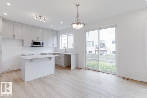 1065 Cornerstone WY Sherwood Park AB T8H3A3