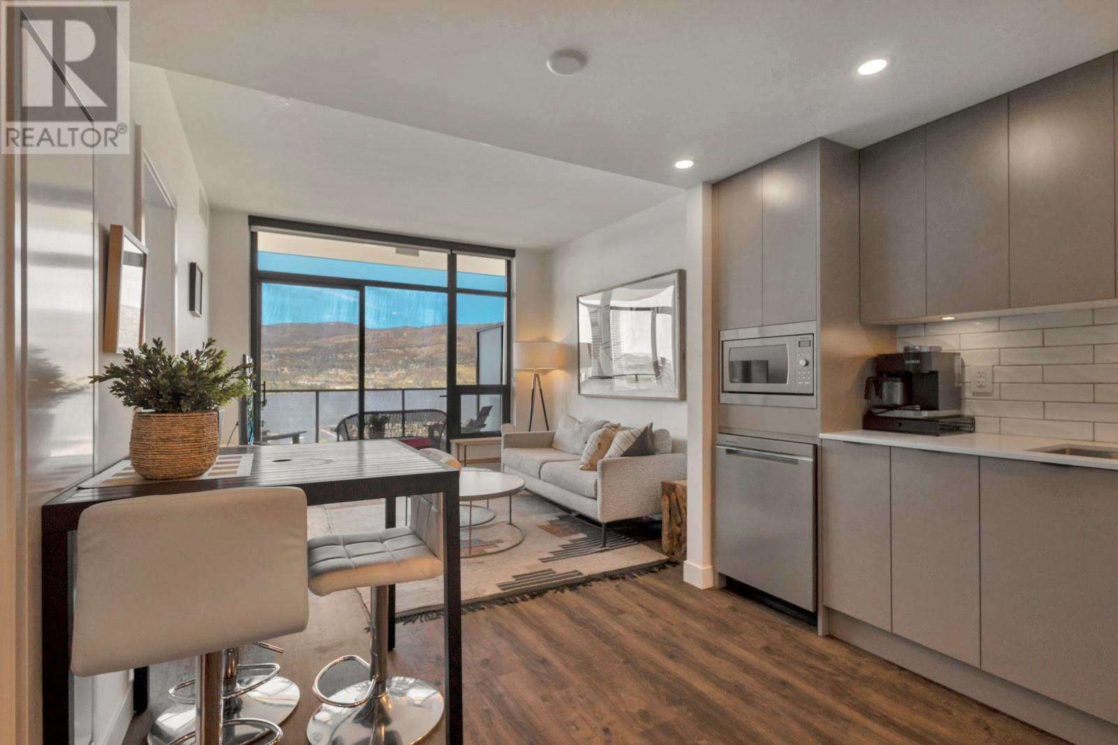 1471 St Paul Street Unit# 2106