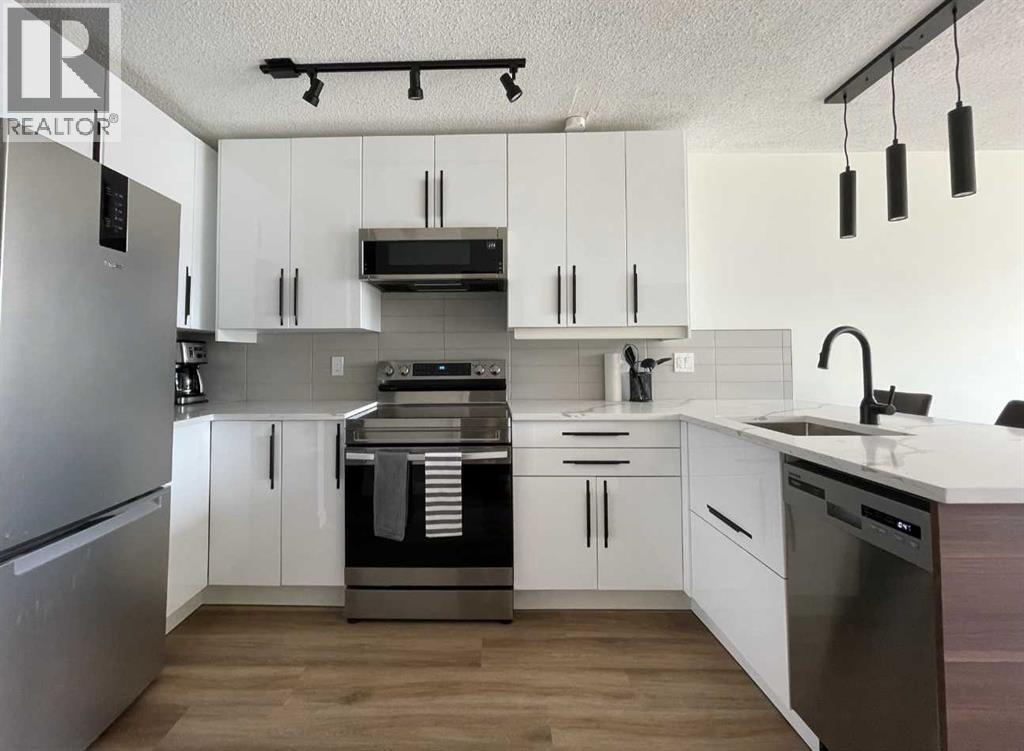 703, 340 14 Avenue SW