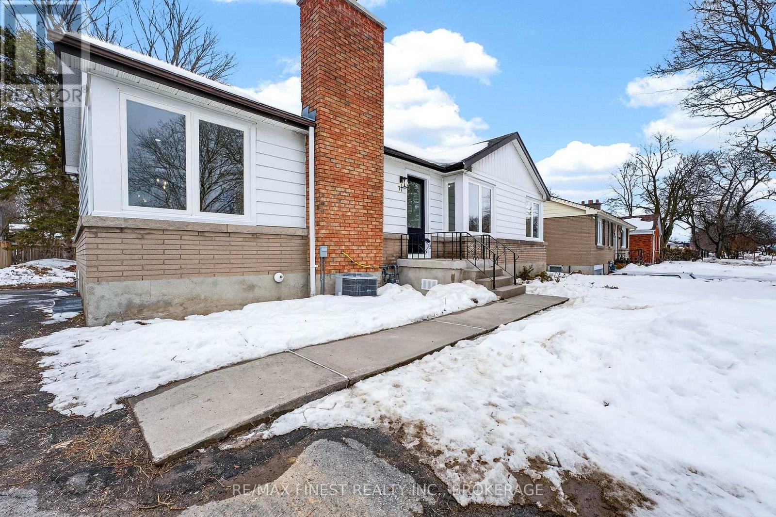 77 WESTMORELAND ROAD