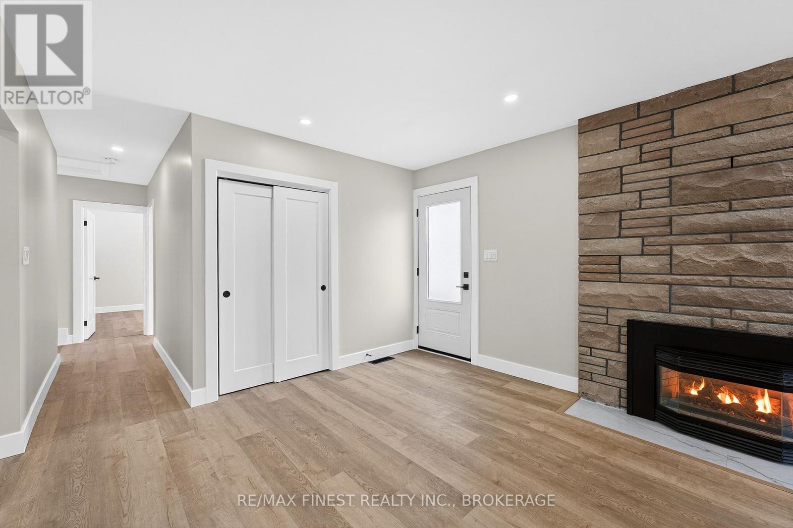 77 WESTMORELAND ROAD