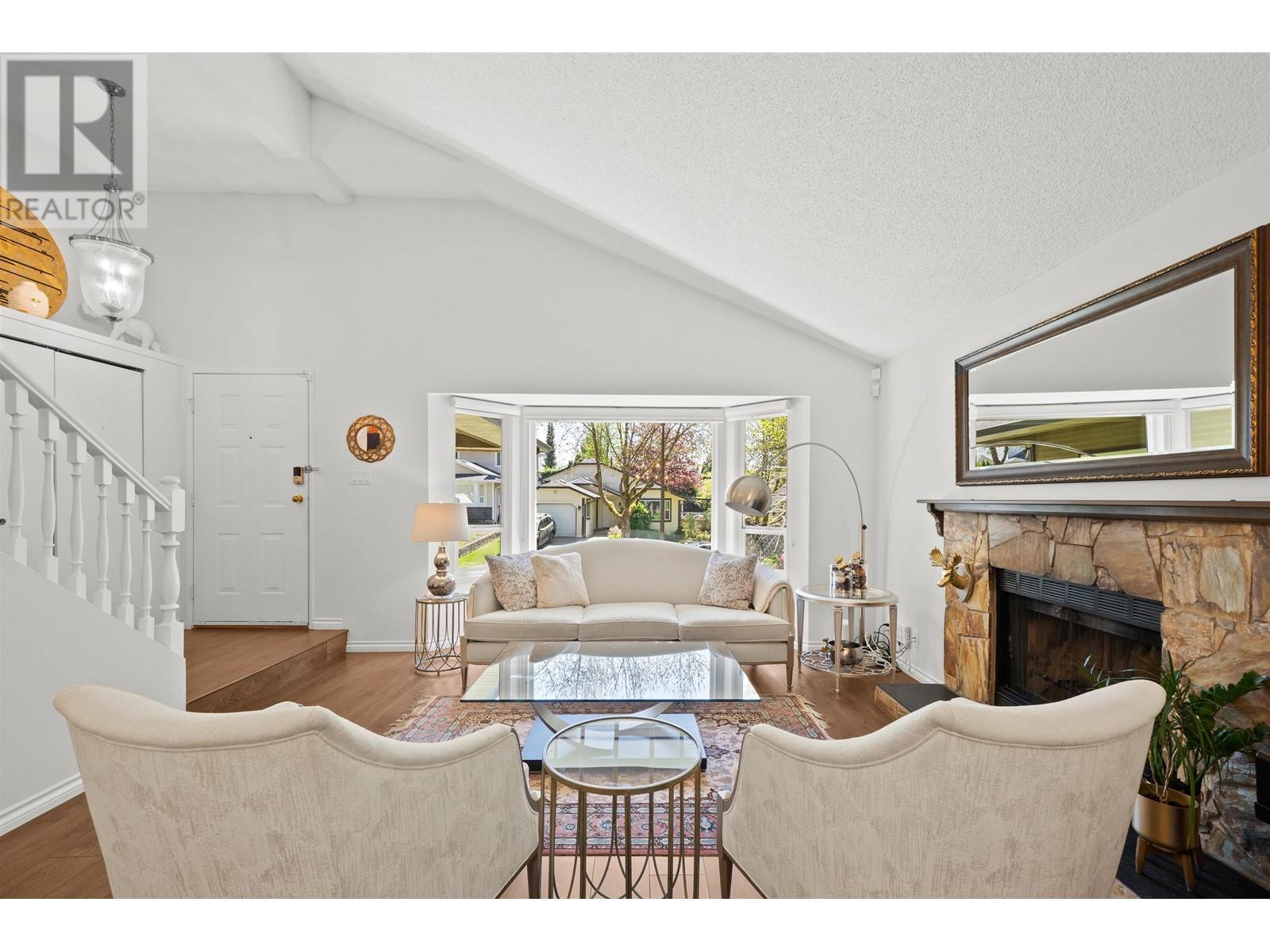3336 MANNING CRESCENT