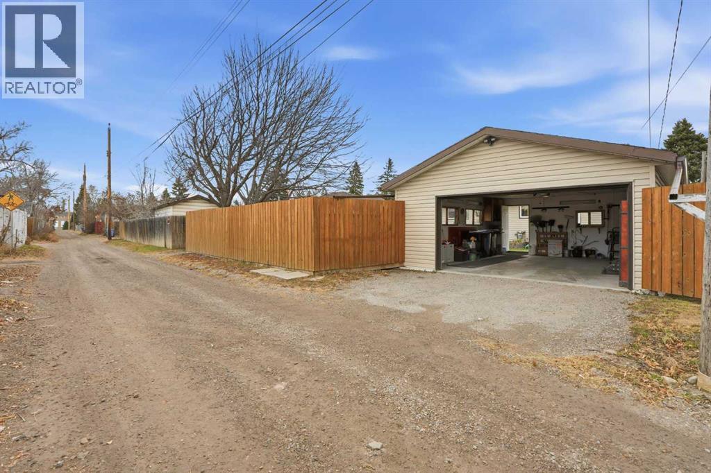 4501 Fordham Crescent SE